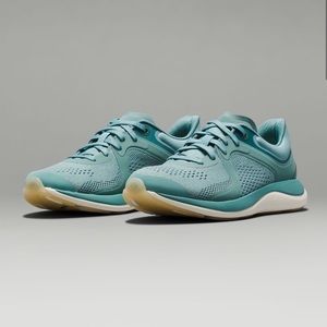Lululemon Chargefeel Low Women’s Workout Shoe